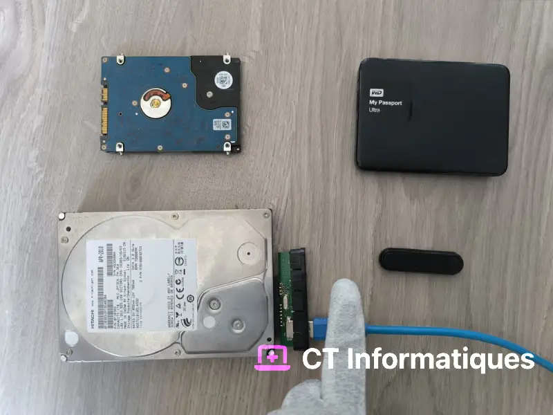 Transfert de données et récupération tout support : SSD, HDD, clé usb